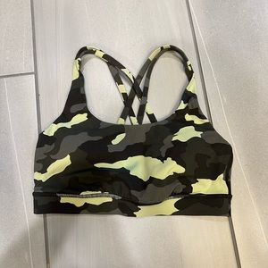 Lululemon energy bra size 4